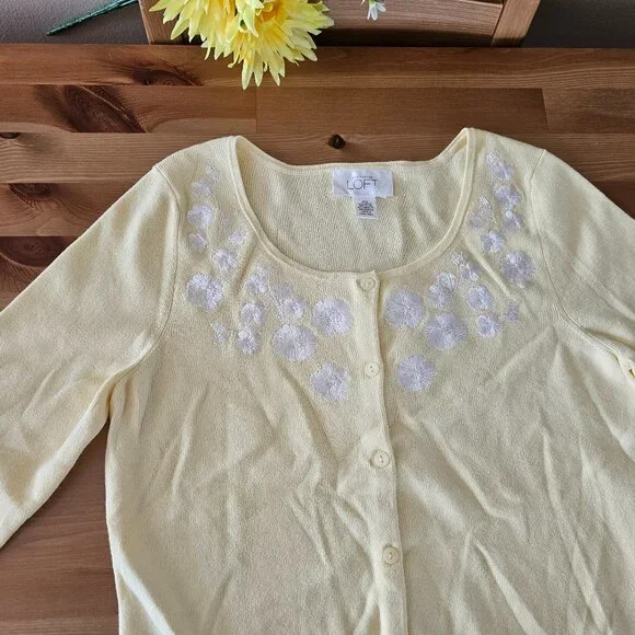 LOFT - Women's Round Neck 3/4 Sleeve Button Down Cardigan Sweaters Size XS - Picture 10 of 12